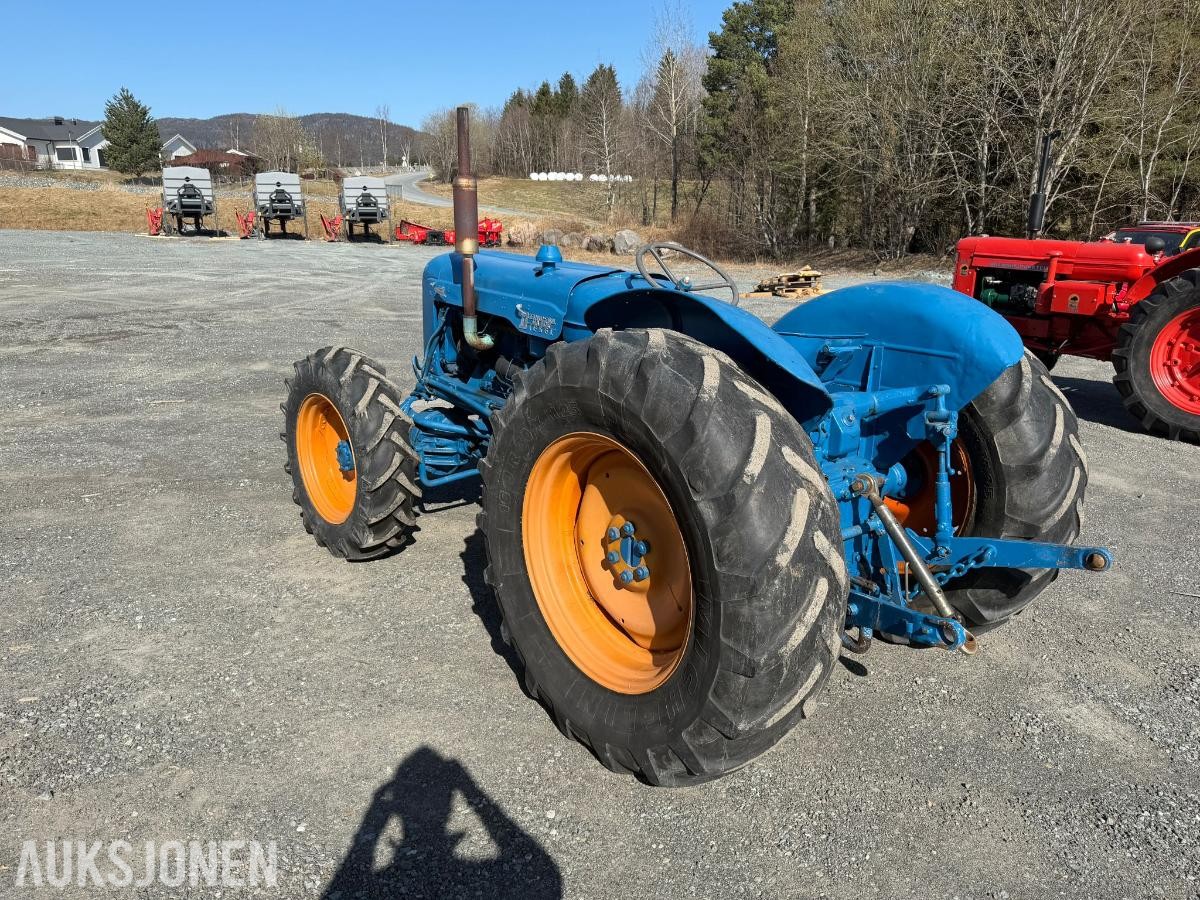 Fordson Major Diesel - mva fri traktor